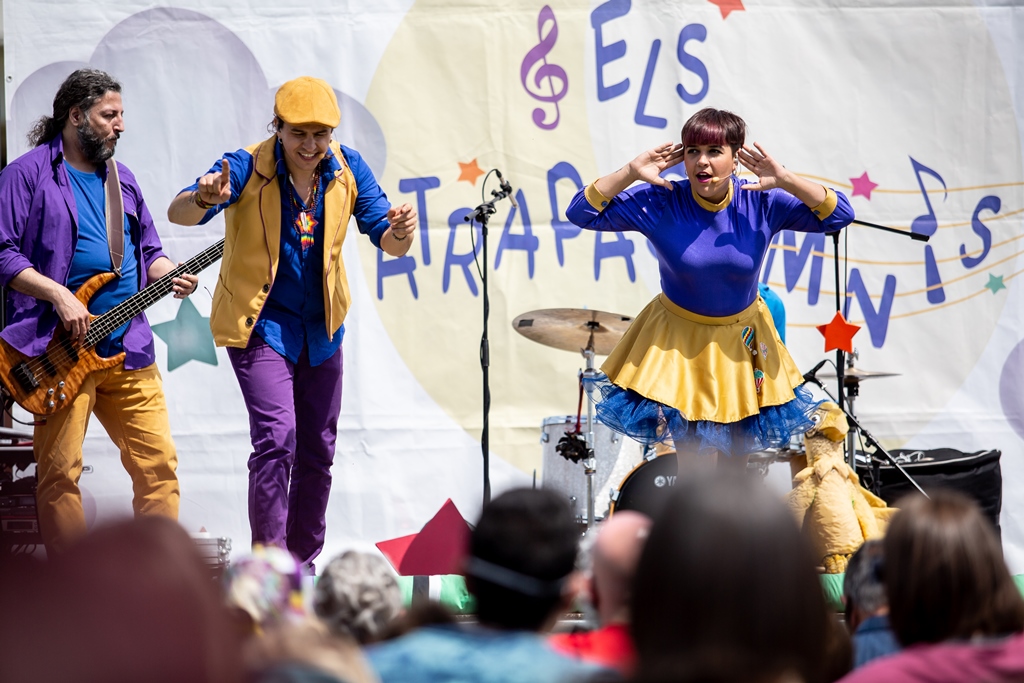 Espectacle 'Atrapa la festa' amb Els Atrapasomnis | © Martí Navarro