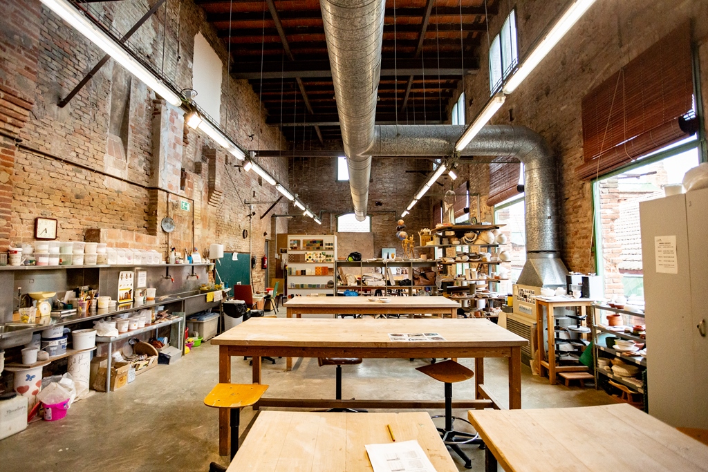 Aula de l'Escola Municipal d'Art de Celrà | © Martí Navarro