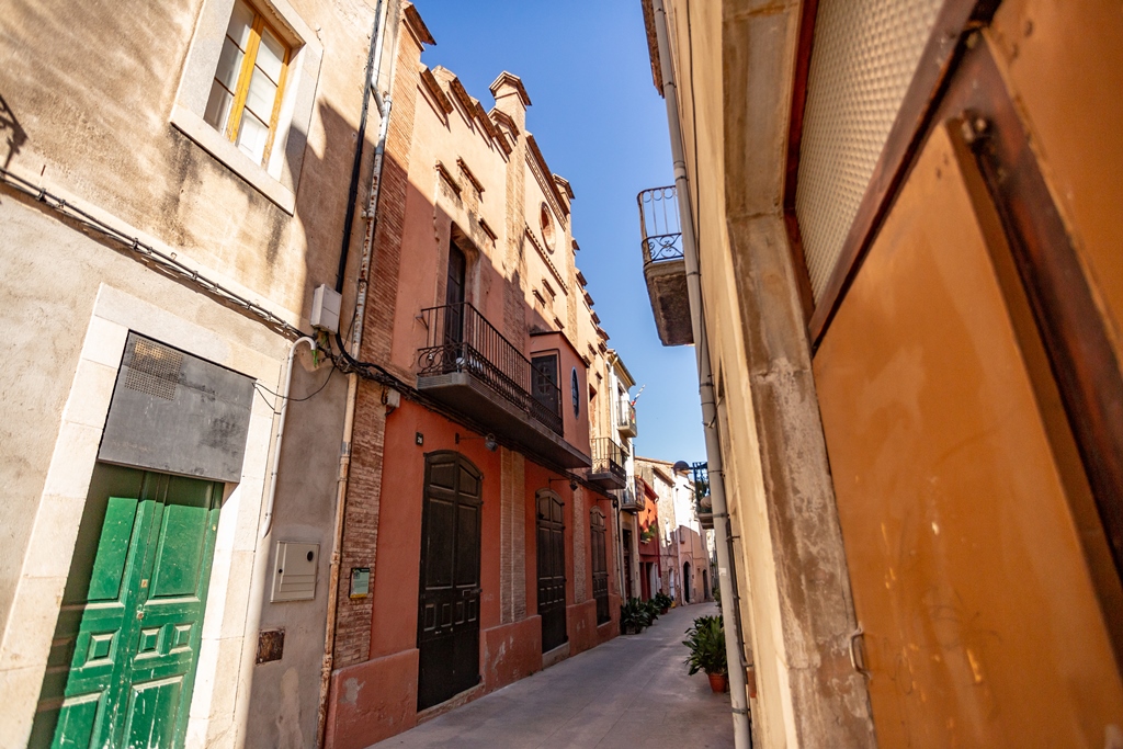 Exterior de Can Cors | © Martí Navarro