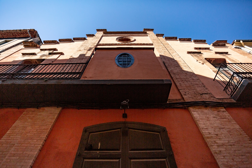 Façana de Can Cors | © Martí Navarro