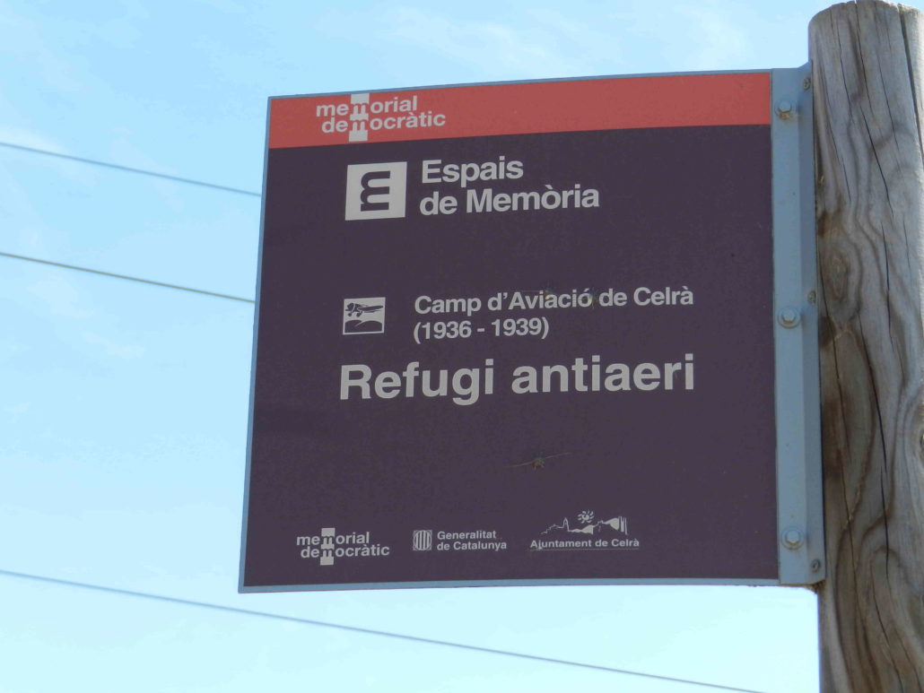 Cartell del refugi antiaeri de Celrà | © Gavarres 365